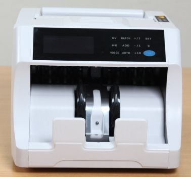Máy đếm tiền thế hệ mới Silicon MC-6000