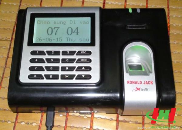 Máy chấm công vân tay Ronald Jack X628 cũ