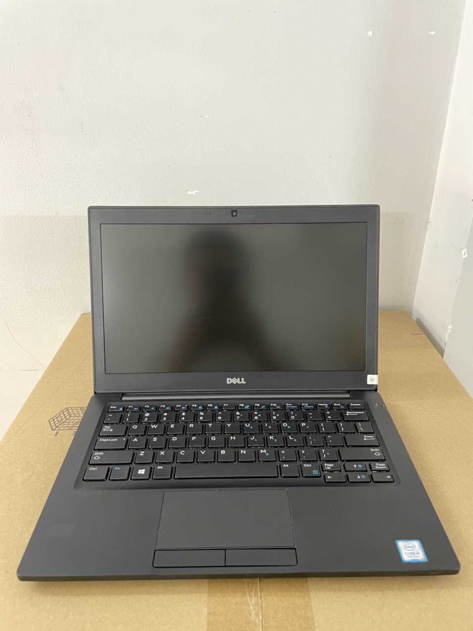 Laptop cũ Dell Latitude 7280 - Intel Core i7 6600U/ Ram 8gb /ssd 256/ / Cảm Ứng 2k Laptop cũ Dell Latitude 7280 - Intel Core i7 6600U/ Ram 8gb /ssd 256/ / Cảm Ứng 2k